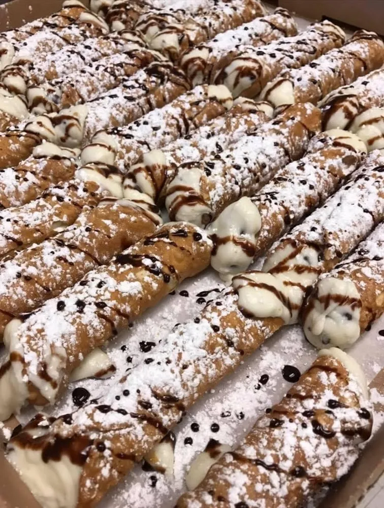 Cannoli